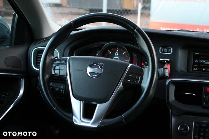 Volvo V40 D2 Kinetic - 12