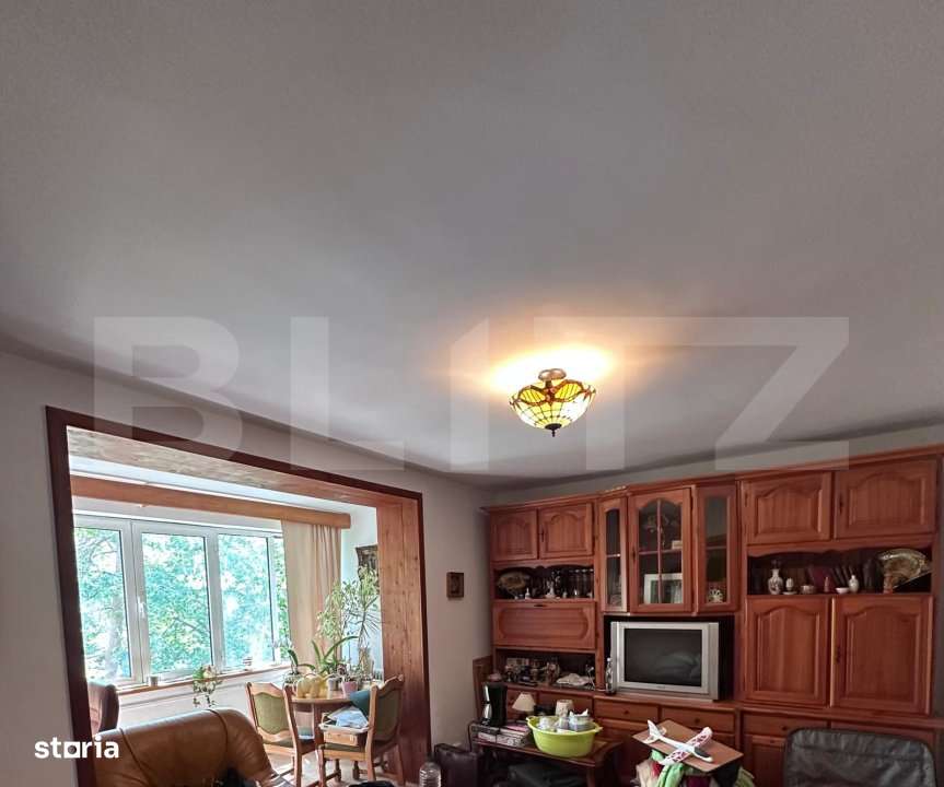 Apartament 3 camere, etaj 3, 70mp, zona Manastirea Bogdana, Radauti - Imagine principală: 1/8