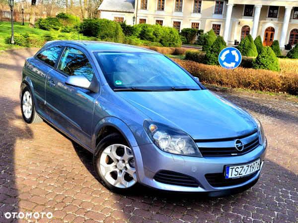 Opel Astra III GTC 1.6 Sport - 4