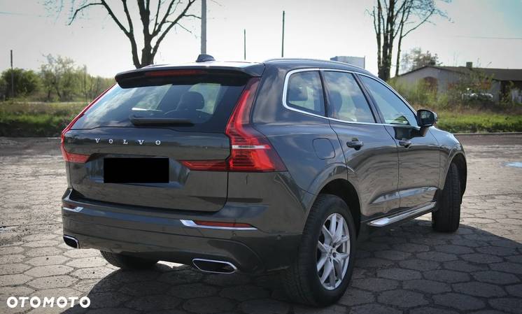 Volvo XC 60 T8 AWD Recharge Geartronic Inscription - 4