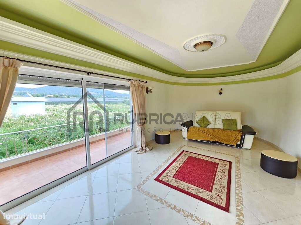 Moradia com 3+1 quartos e amplo terreno perto de Faro - Grande imagem: 4/43