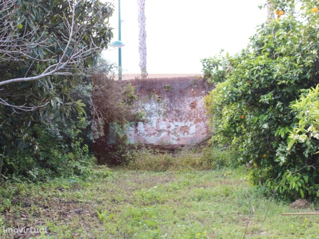 Terreno urbano em Loulé