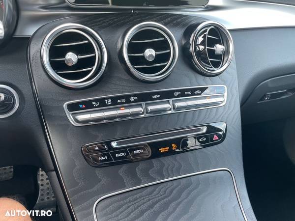 Mercedes-Benz GLC 250 d 4Matic 9G-TRONIC - 30