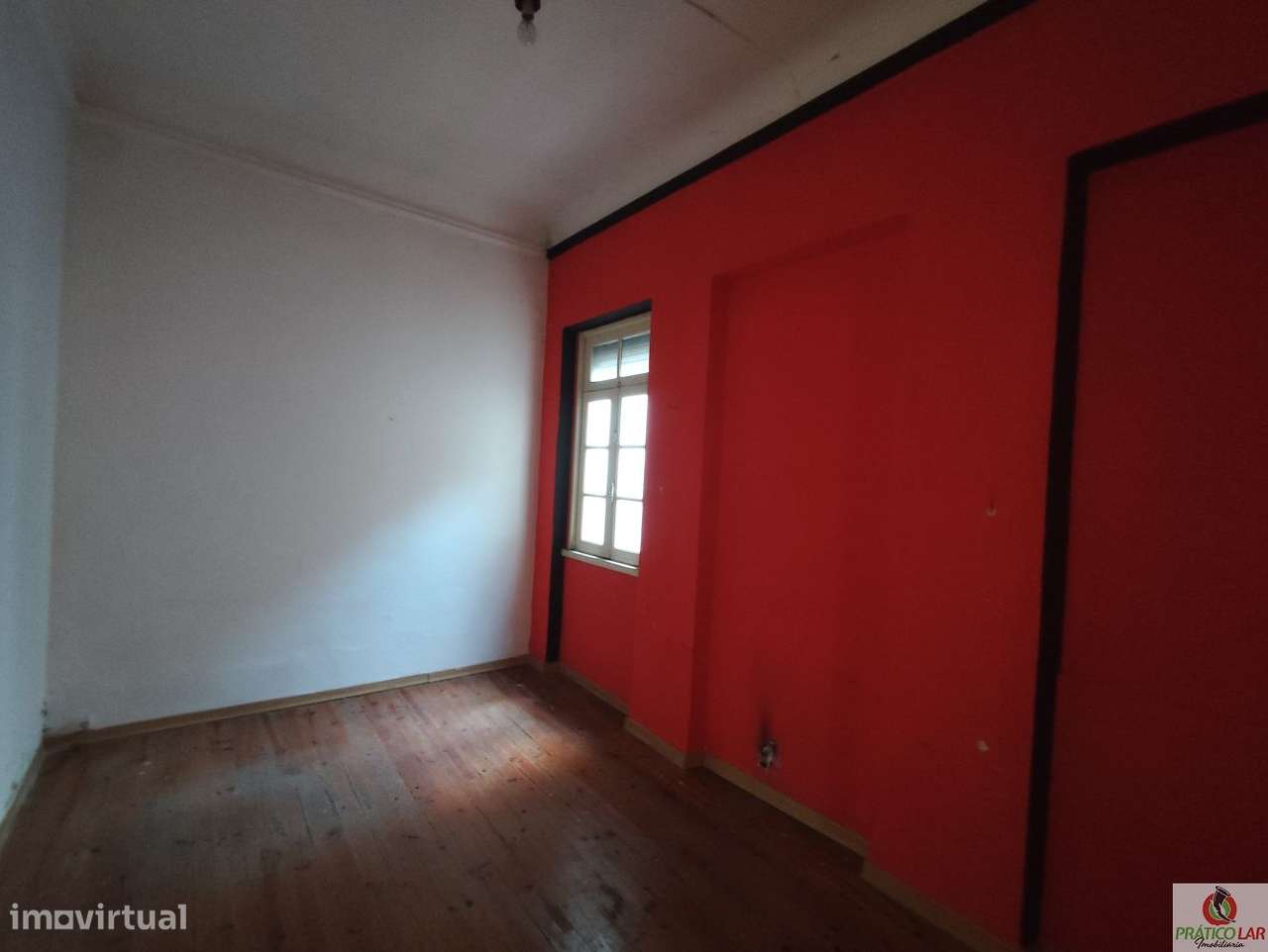 Moradia para restauro no centro na Zona Histórica de Vera Cruz-16
