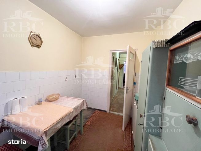 Apartament cu 3 camere in Grigorescu zona coloane-1