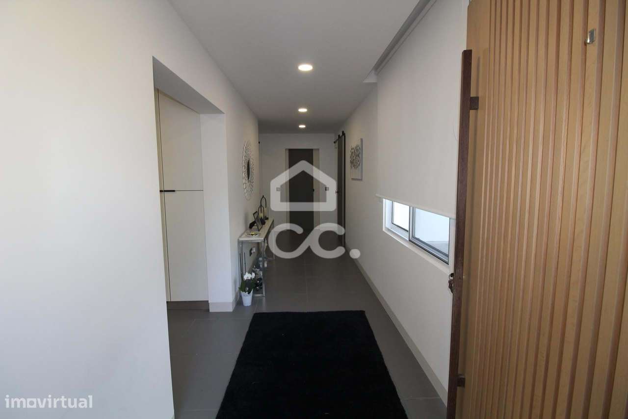 Terreno c/ Moradia com 3 Quartos - Remédios - Ponta Delgada - Grande imagem: 5/22