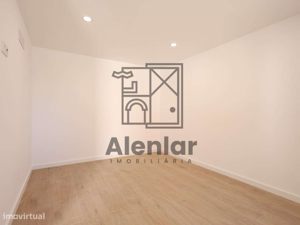 MORADIA T1 NOVA em Alenquer-13