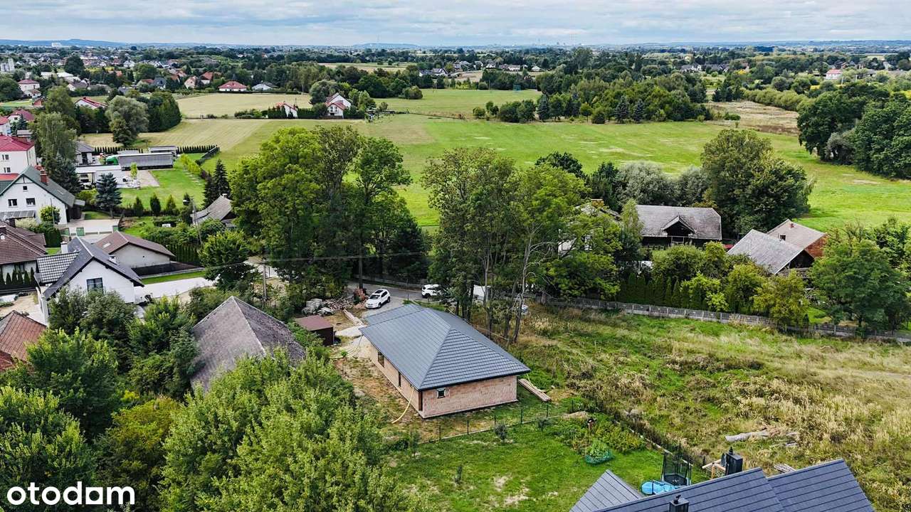 Nowoczesny dom parterowy Wola Batorska, gm. Niepołomice 820 m² działki-5