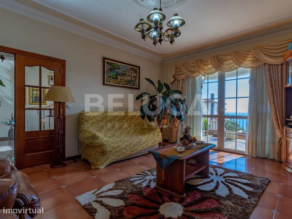 MORADIA T4 COM QUINTAL || URBANIZAÇÃO 'QUINTA DO FAIAL' (FUNCHAL)-24