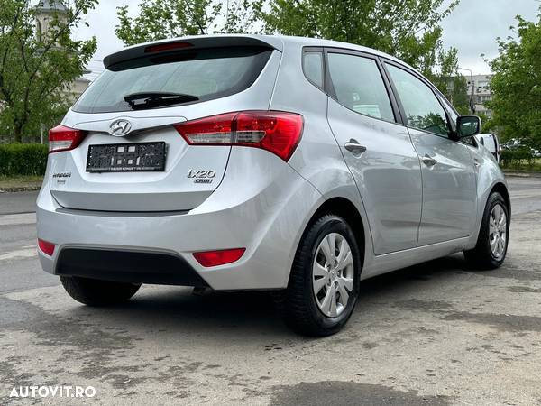 Hyundai ix20 - 6