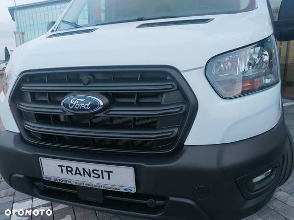 Ford Transit - 21