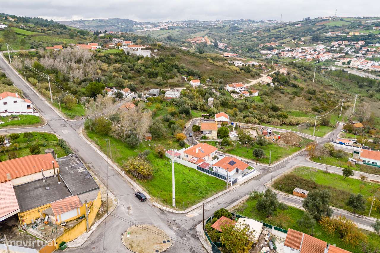 TERRENO URBANO 358 m² | QUINTA DA PONTE | ALHANDRA - Grande imagem: 2/24