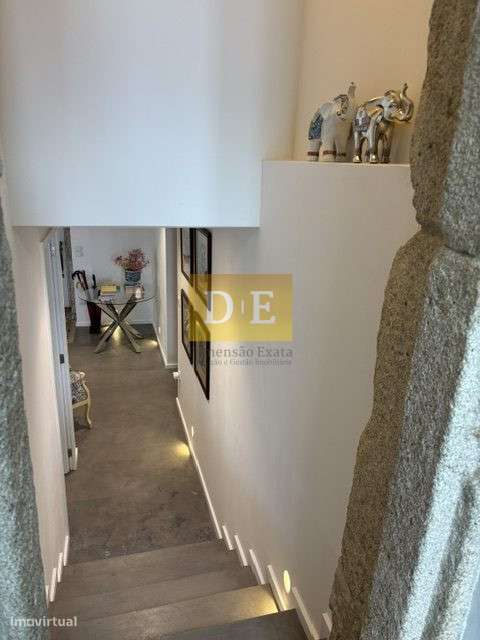 Moradia T4 + Escritório com Piscina-19