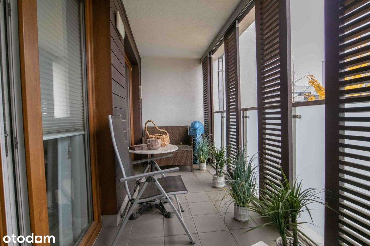 Apartament z dwoma miejscami parkingowymi-16