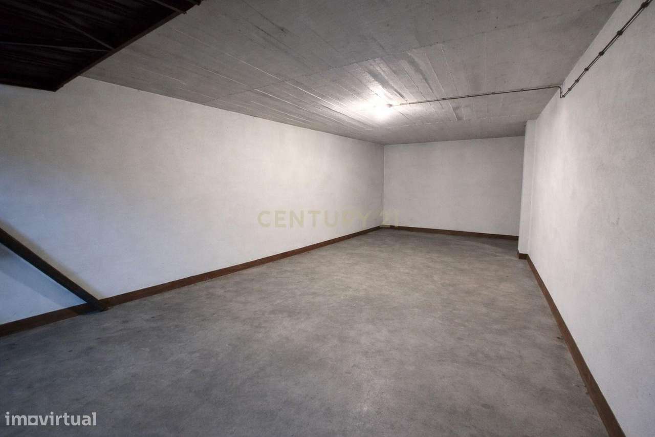 Garagem Box em localização privilegiada - Grande imagem: 3/6