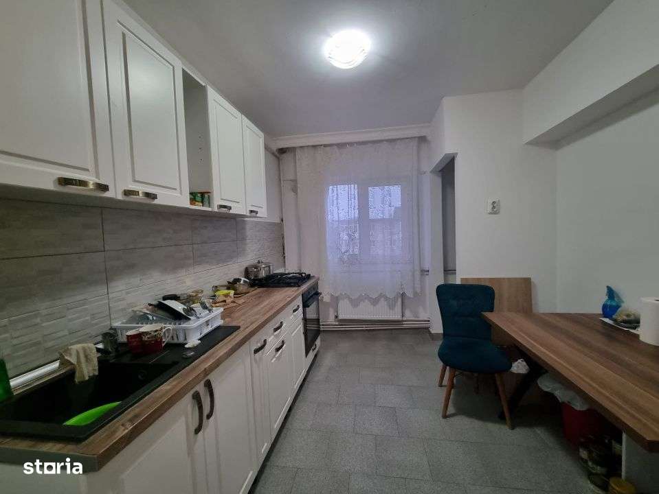 Zona Energiei- bloc din 1985- Ap. 2 camere decomandate- mobilat-0