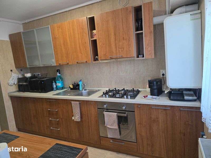 Inchiriez apartament central, exclus agentii imobiliare - Imagine principală: 5/6