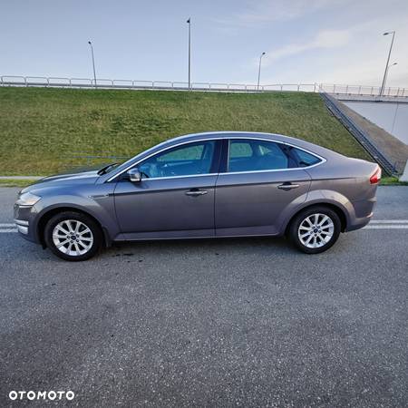 Ford Mondeo 2.0 Ambiente - 3