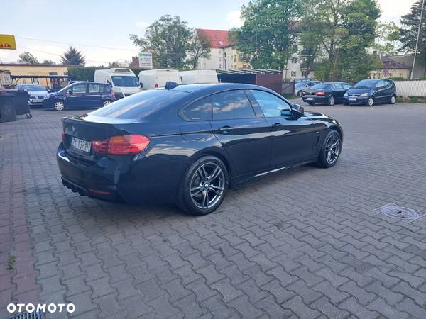 BMW Seria 4 420d xDrive M Sport - 9