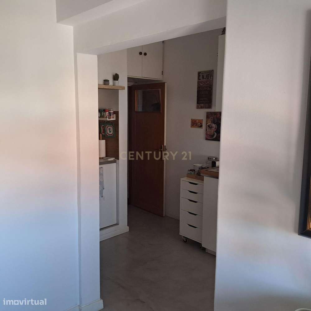 Apartamento T4 na Rua Gil Vicente - Parede - Grande imagem: 2/36