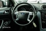 Ford Mondeo 2.0 FF Titanium - 27