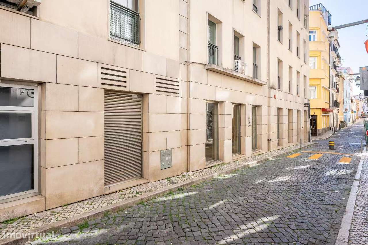 Excelente T3 no Bairro Alto com 2 lugares de estacionamento-15