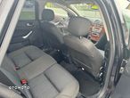 Ford Mondeo 2.0 FF Ghia - 15