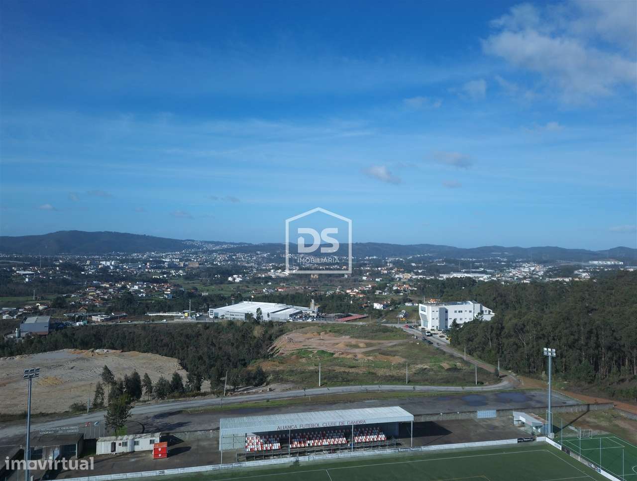 Terreno  Venda em Paredes,Paredes - Grande imagem: 3/9