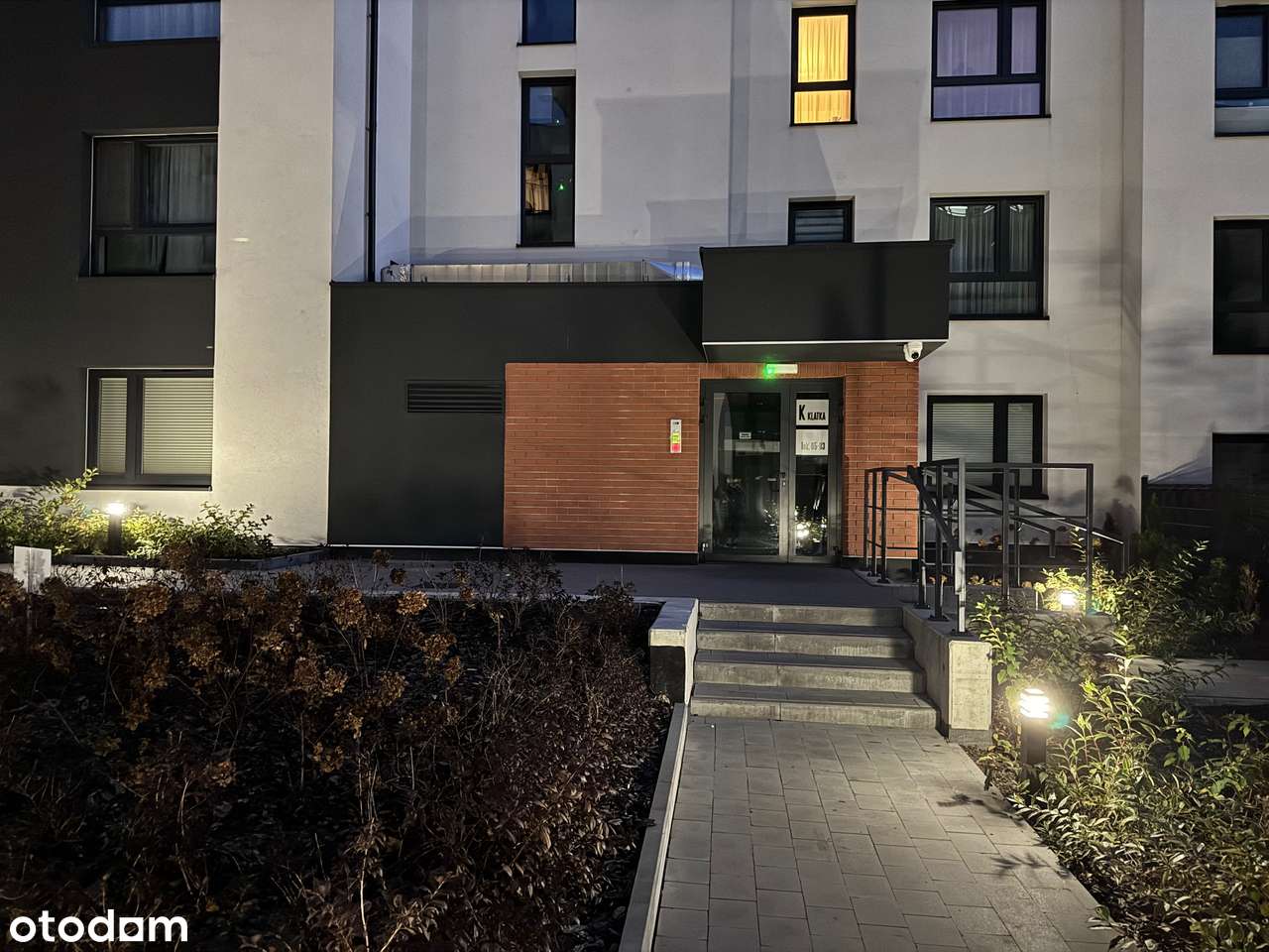 Nowoczesne mieszkanie w stylu loftowym z ogródkiem - Pełny obrazek: 3/20