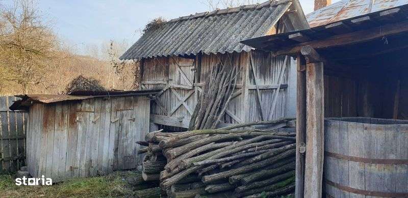 Casa cu 1035 m2 teren in Sat Fumureni, Jud. Valcea - Imagine principală: 4/7