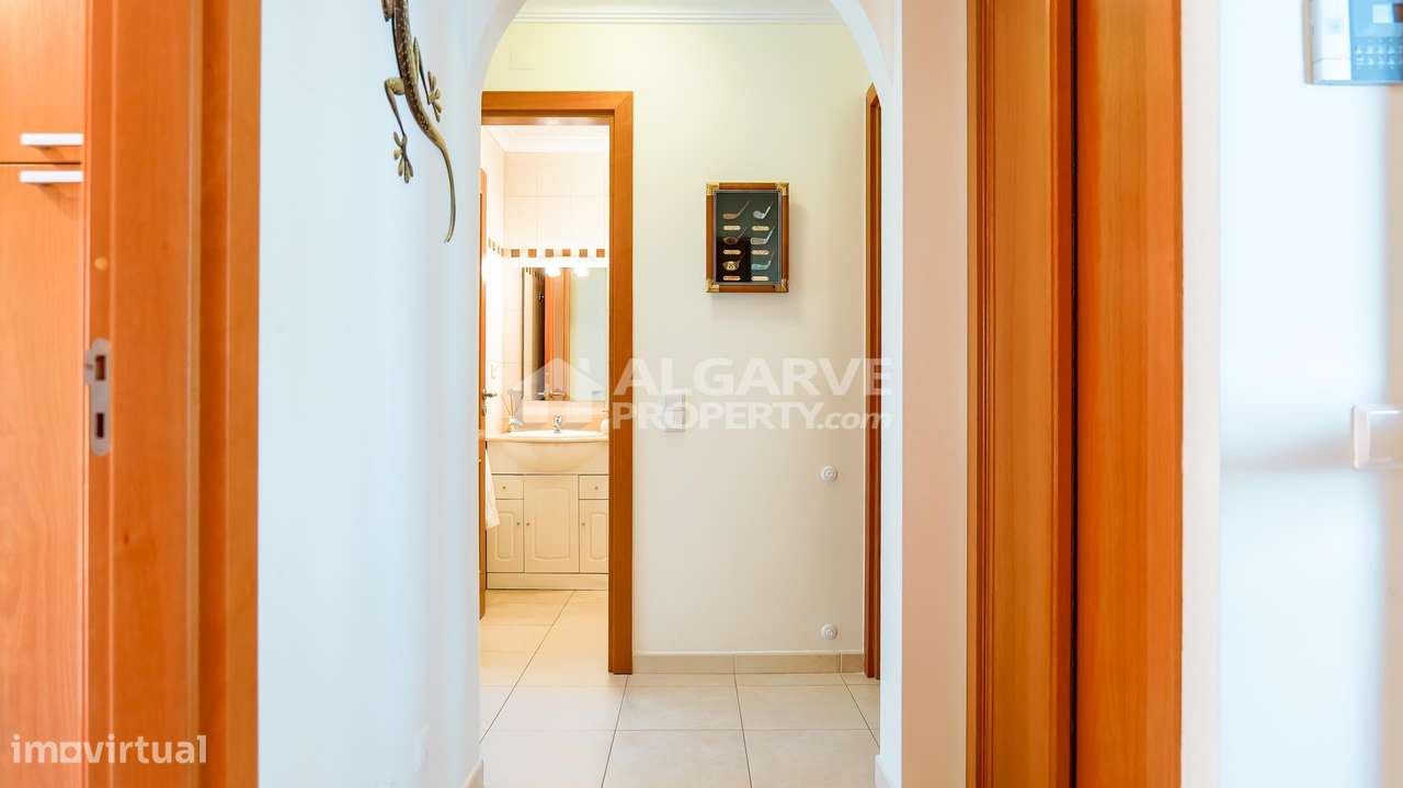 Apartamento T2 de Canto, no Rés do Chão com Vistas para o Golfe | Mill-19