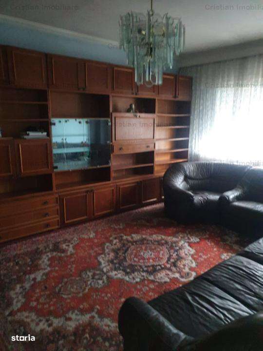 Bariera 70mp 3 camere ULTRACENTRAL conf 1 DECOMANDAT - Imagine principală: 5/10