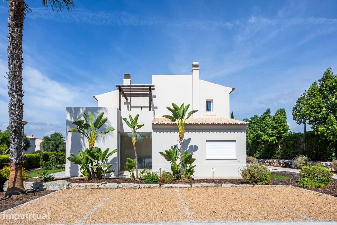 Moradia de Sonho a 2 Minutos das Praias de Carvoeiro-20