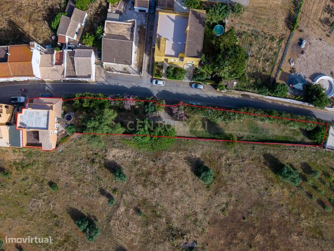 Moradia Isolada T3 com Jardim e Garagem em Bernardinheiro, Tavira-44
