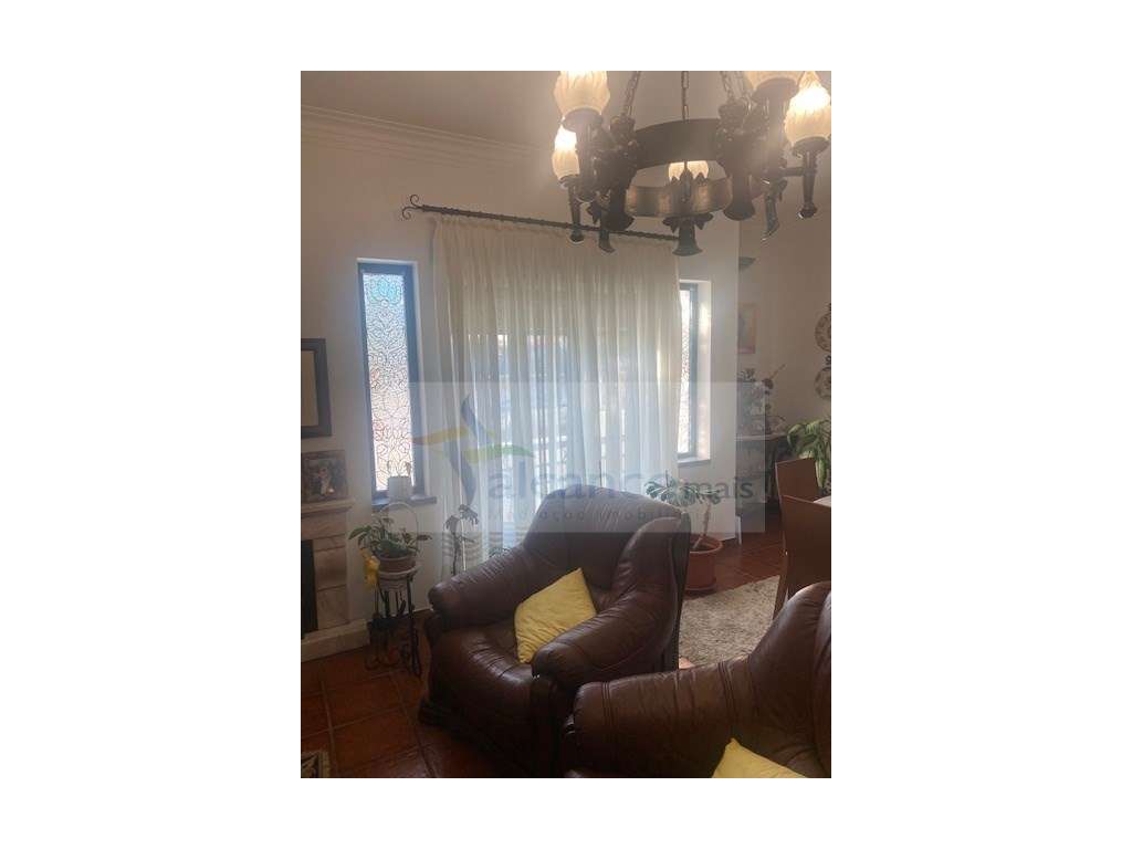 Moradia Exclusiva de Alto Padrão com Espaços Exterior Privativo-42