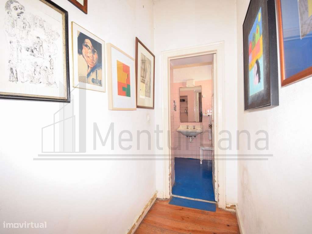 MORADIA INDEPENDENTE NO ESTORIL COM VISTA MAR-43