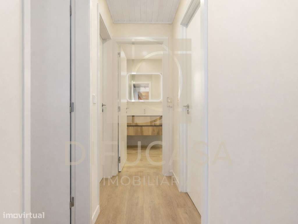 R260_Apartamento T3 Central no Feijó-11