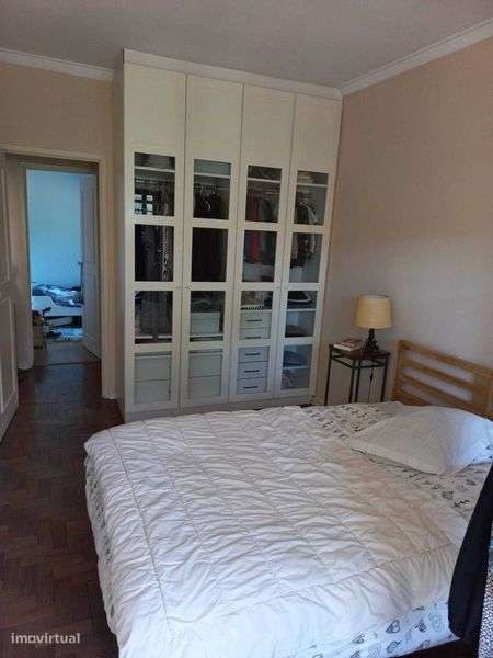 Vendo T2  perto da praia Estoril - Grande imagem: 4/11