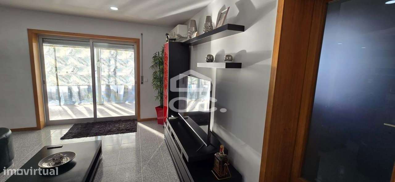 Moradia em Banda T2+1 em Selho São Cristovão - Guimarães - Grande imagem: 4/21