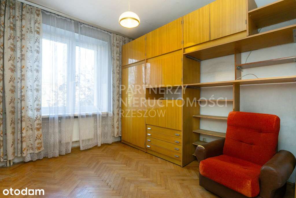 CENTRUM - Przestronne 2 pokojowe mieszkanie !-5