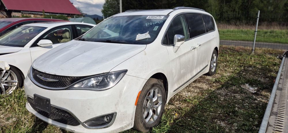 Chrysler Pacifica 2018