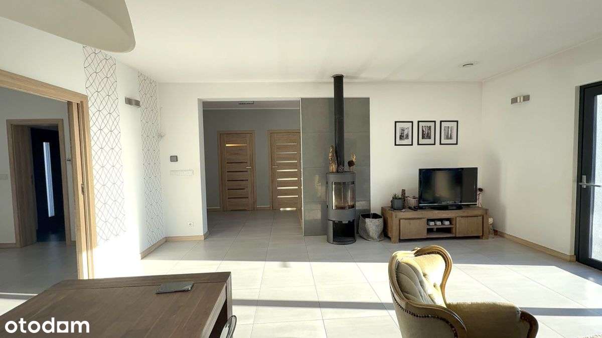 wolnostojący/4 min - las / garaż 2-stanowiskowy-3