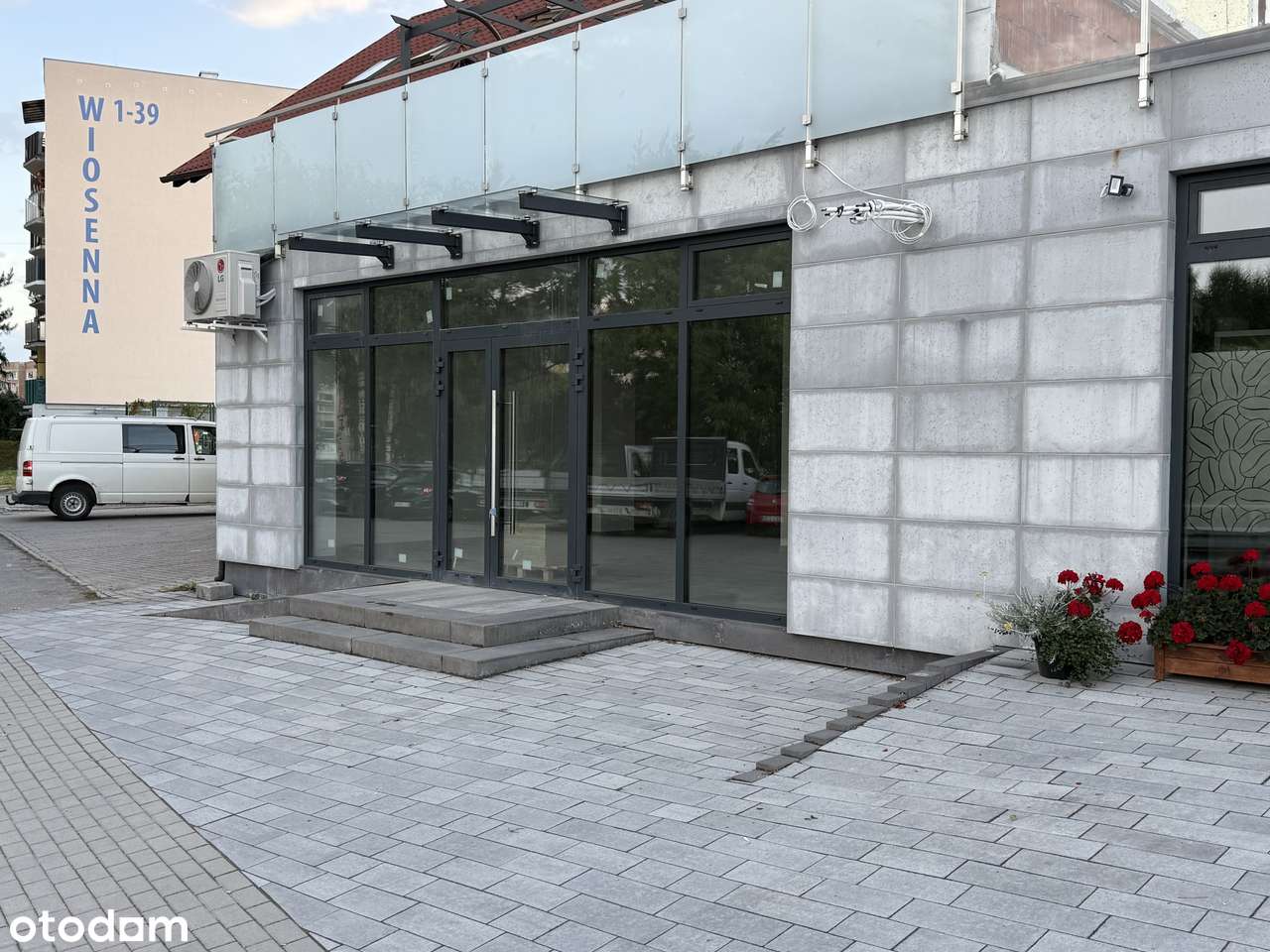 Lokal handlowo-usługowy 115 m2 w Kłodzku - Pełny obrazek: 4/5