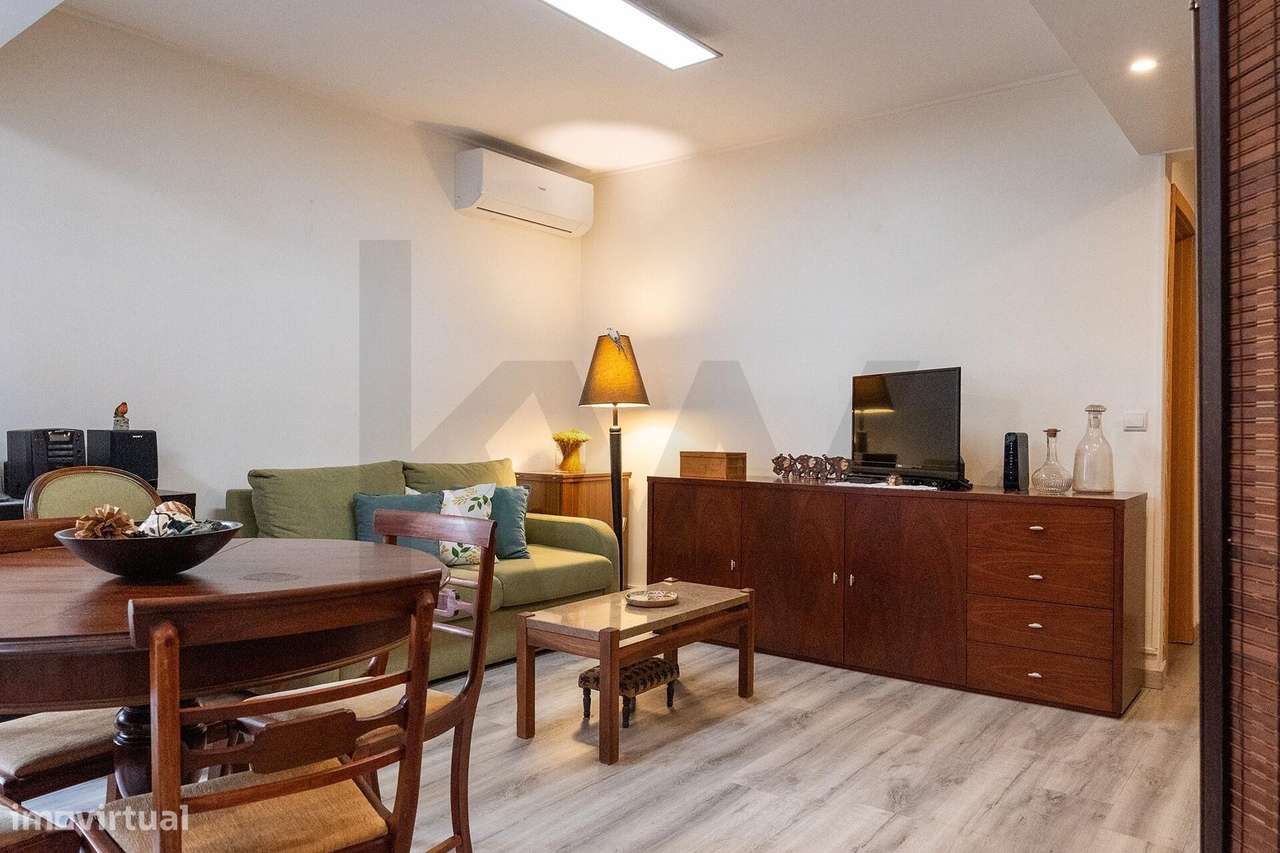 Apartamento T2 na Amora | A poucos minutos da Baía da Amora-9