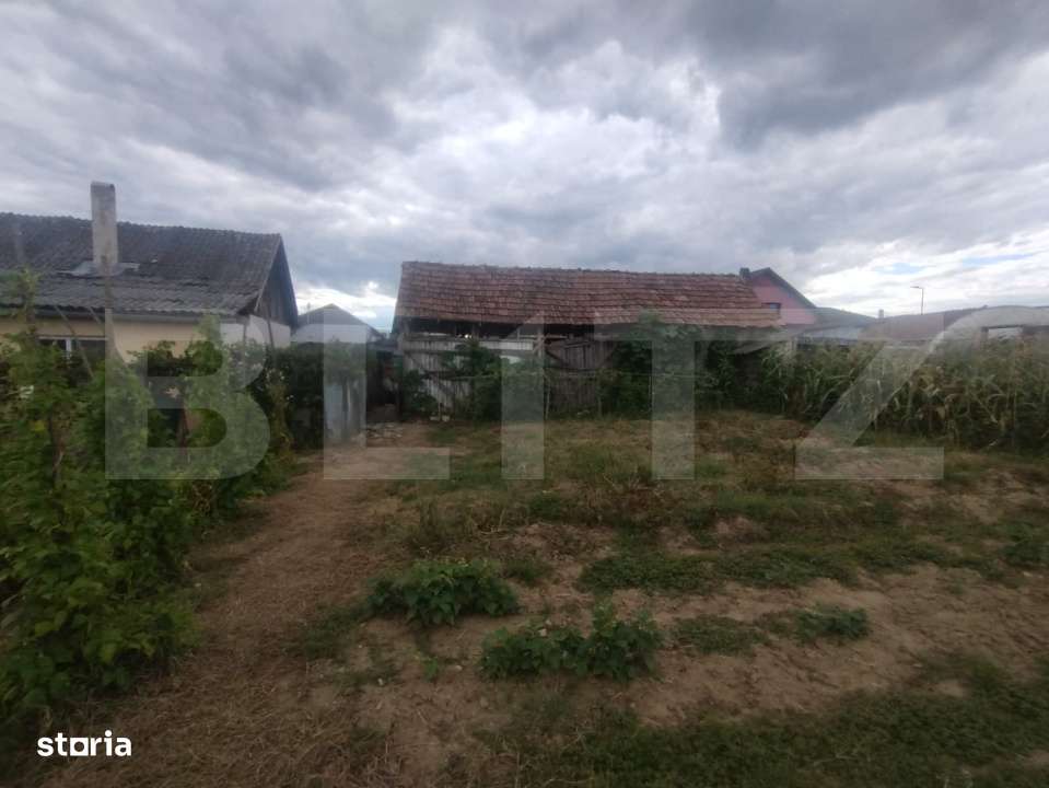 Casa batraneasca, 70 mp, teren 25 ari, orasul Beclean - Imagine principală: 2/8