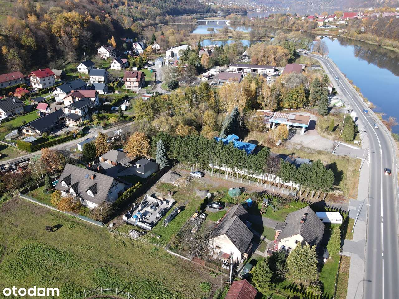Na sprzedaż działka z rozpoczętą budową przy Jeziorze M. w Czernichów.-5