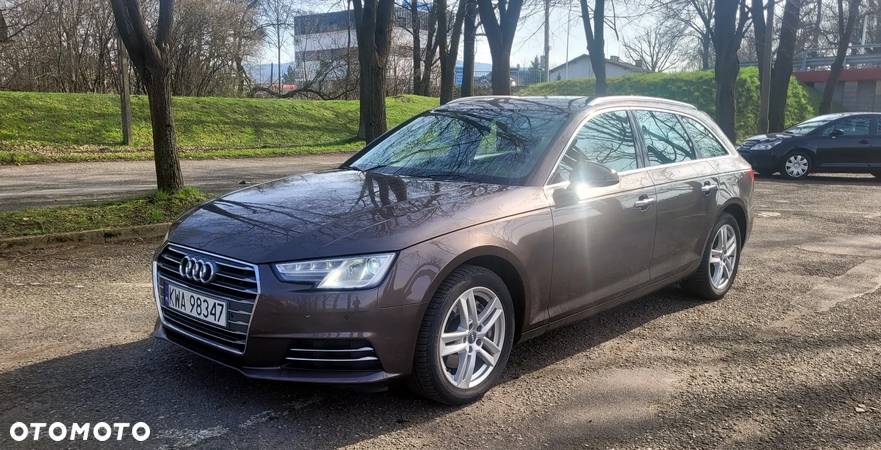 Audi A4 2.0 TDI Design S tronic - 1