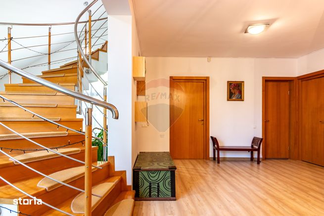 Casă / Vilă cu 5 camere în Pipera, teren 385mp, ansamblu rezidential-5
