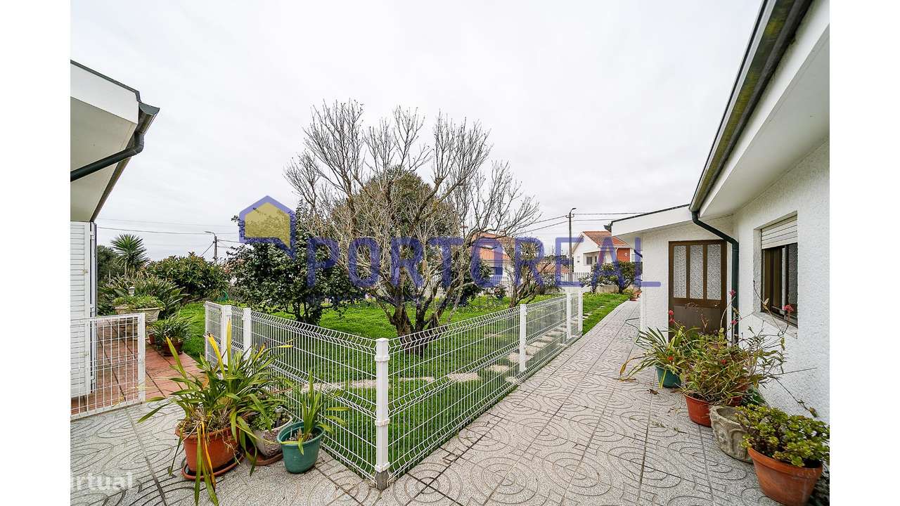 Moradia Isolada perto Praia Granja-33