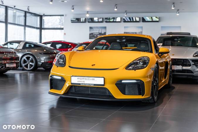 Porsche 718 Cayman GPF GT4 PDK - 30